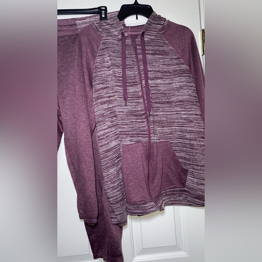 Women’s St. John’s Bay Active 2 Piece Sweatpants Set